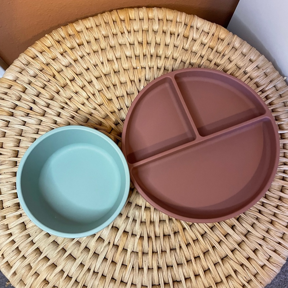 Mushie Silicone Suction Plate & Silcone Suction Bowl Bundle